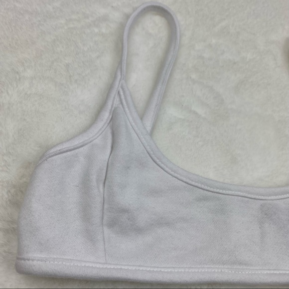 NWT Pretty Little Thing Scoop Neck Strappy Bralette - Picture 7 of 11